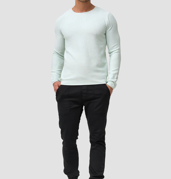 TOMMY - Stylish zip-up sweater for men (Italian design)