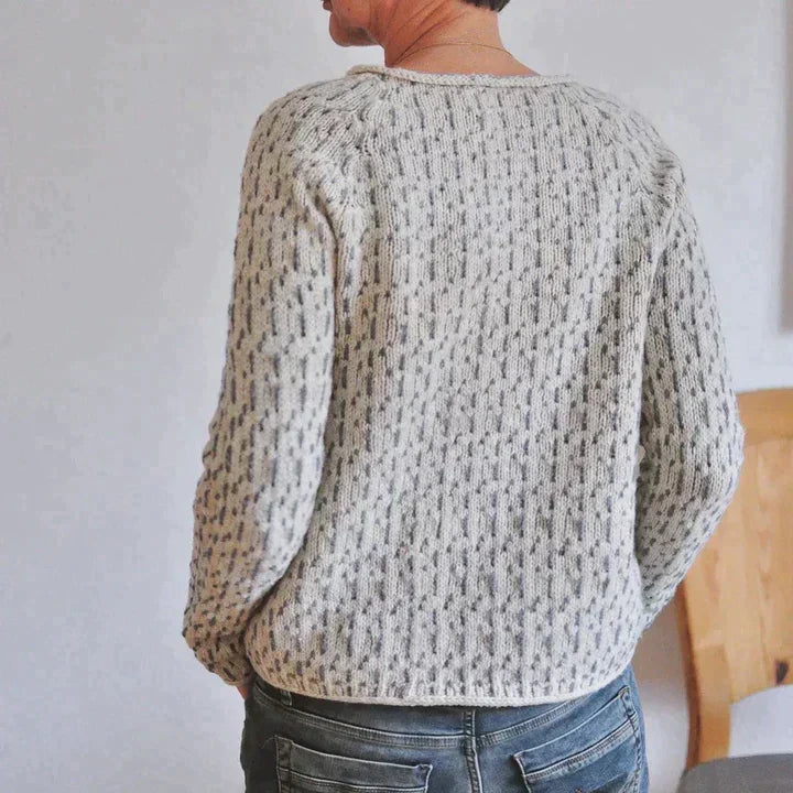 Jula - Elegant gray sweater