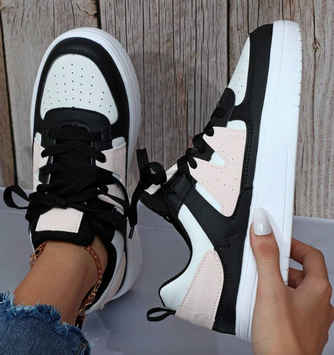 Air sneaks - stylish and comfortable sneakers in a unique design