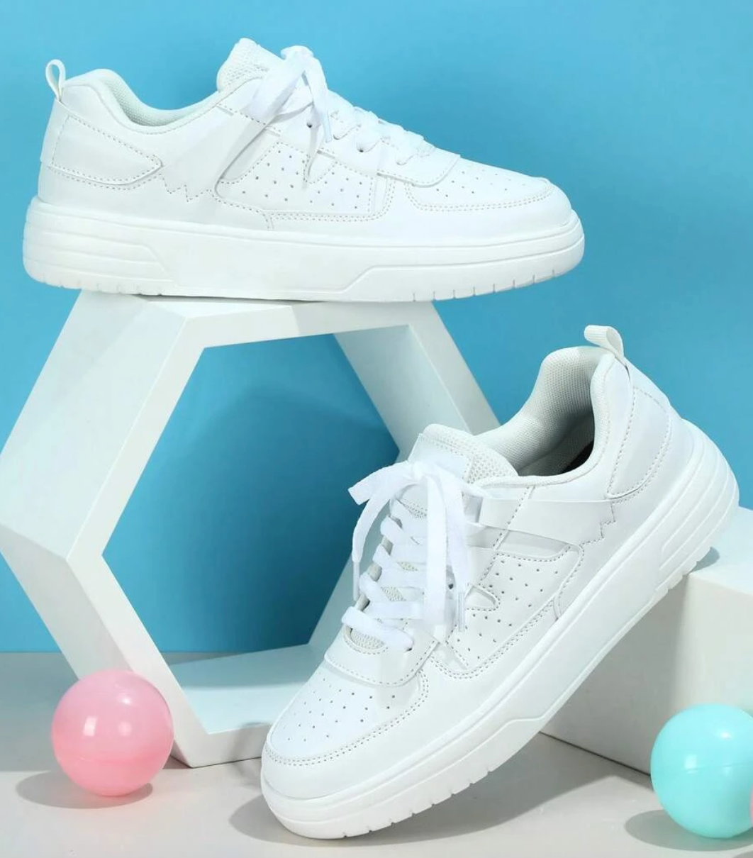 Air vita - stylish and comfortable sneakers in a unique design