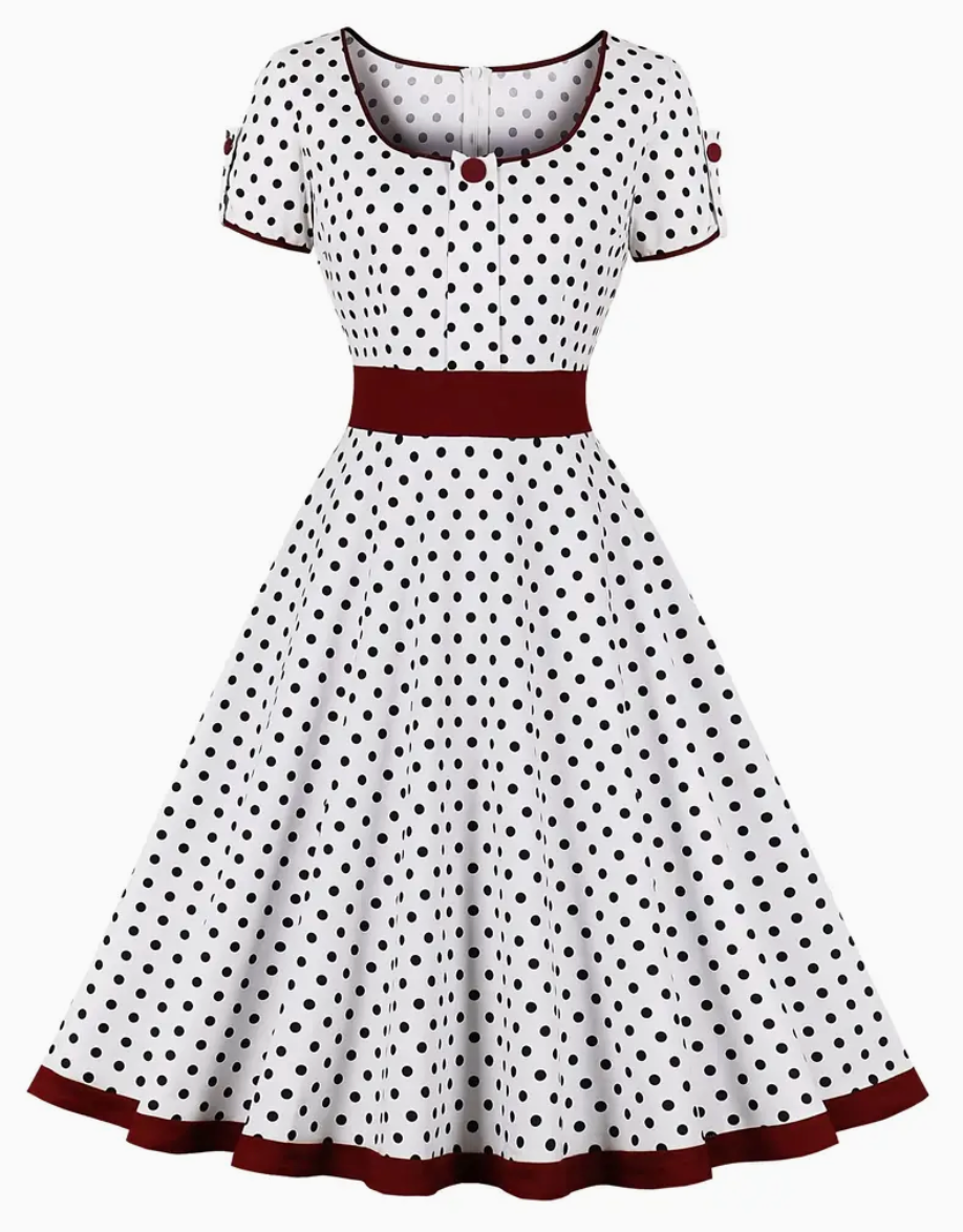 Retro chic - beautiful vintage polka dress for spring/summer