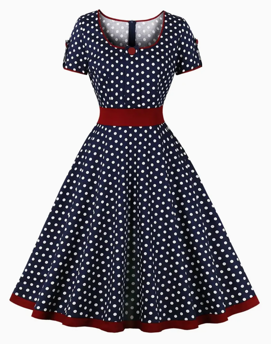 Retro chic - beautiful vintage polka dress for spring/summer