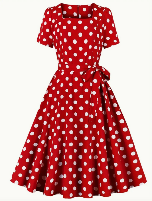 Retro chic - beautiful vintage polka dress for spring/summer