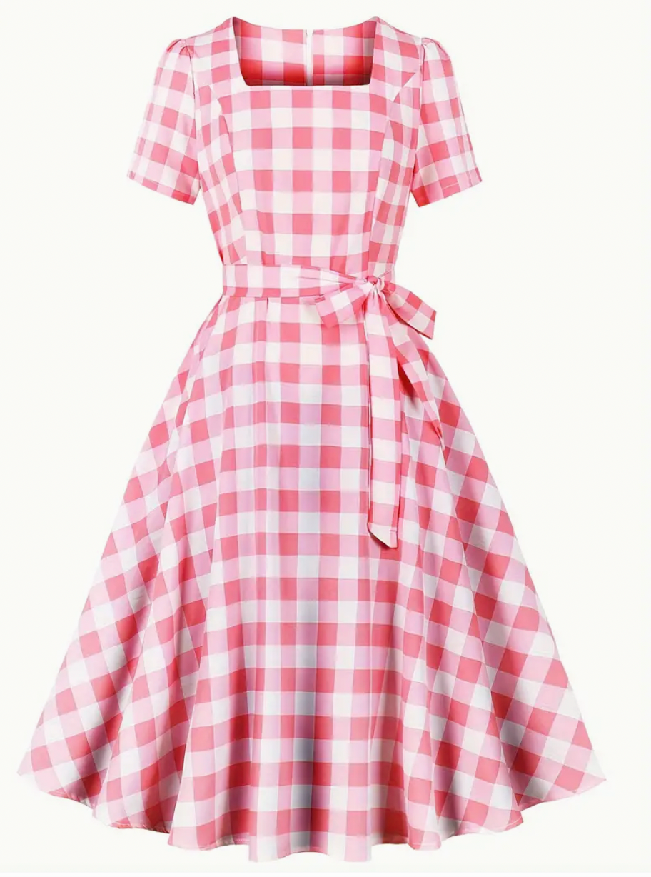 Retro chic - beautiful vintage polka dress for spring/summer