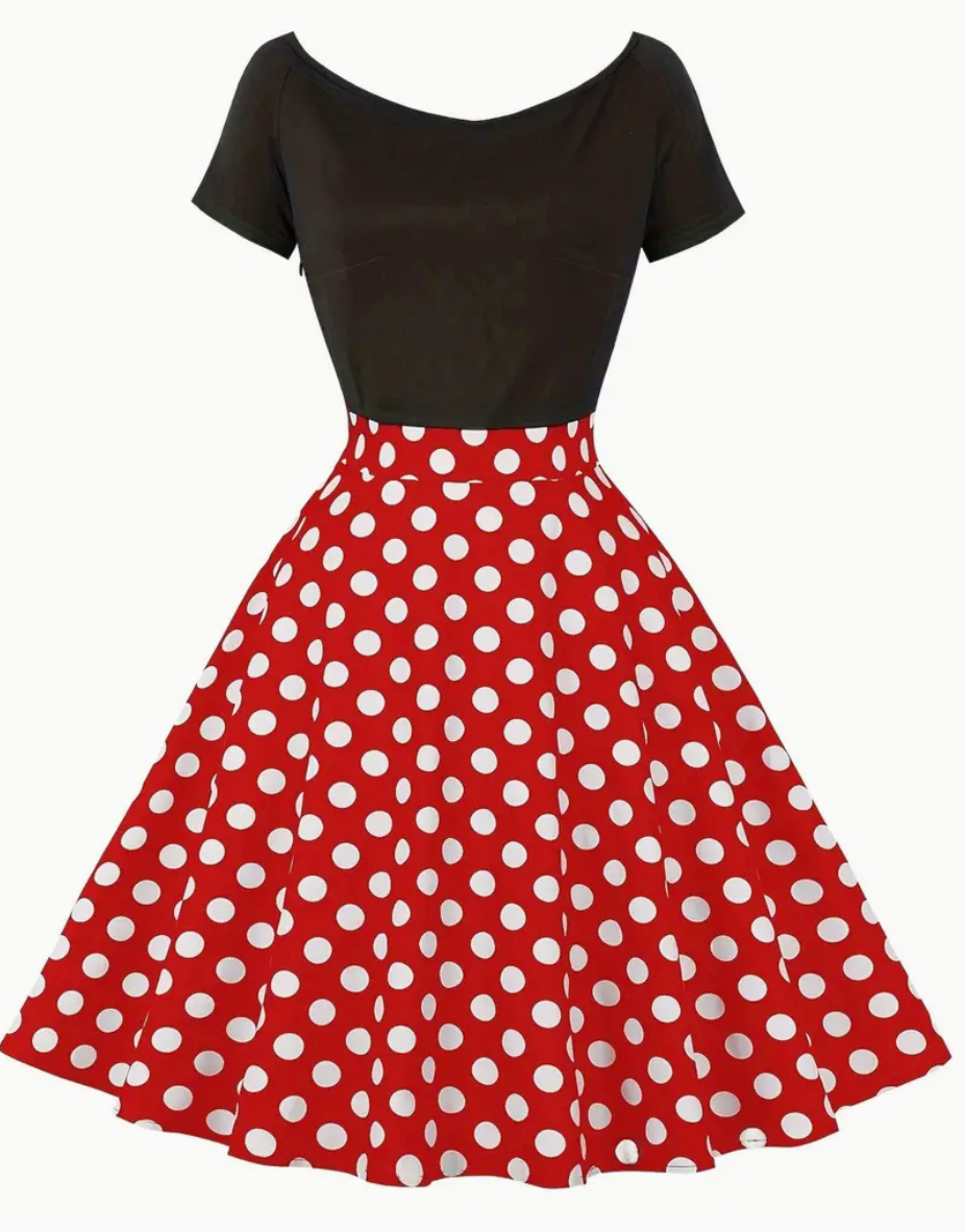 Retro chic - beautiful vintage polka dress for spring/summer