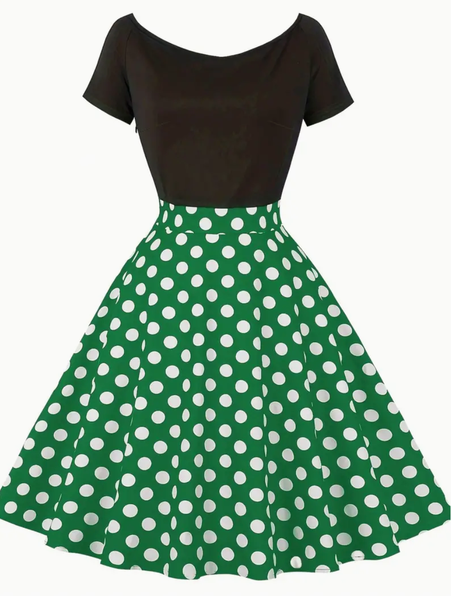 Retro chic - beautiful vintage polka dress for spring/summer