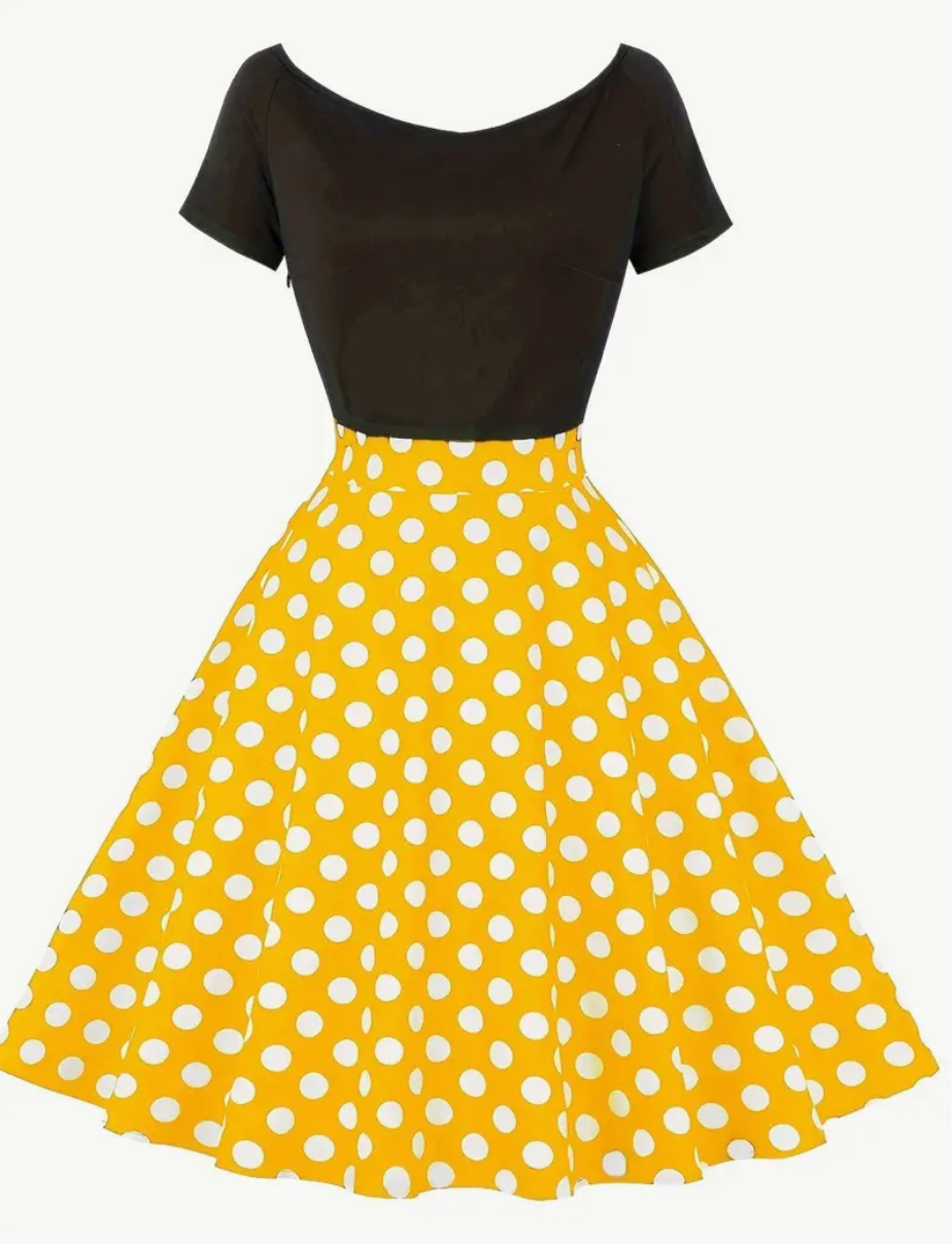 Retro chic - beautiful vintage polka dress for spring/summer