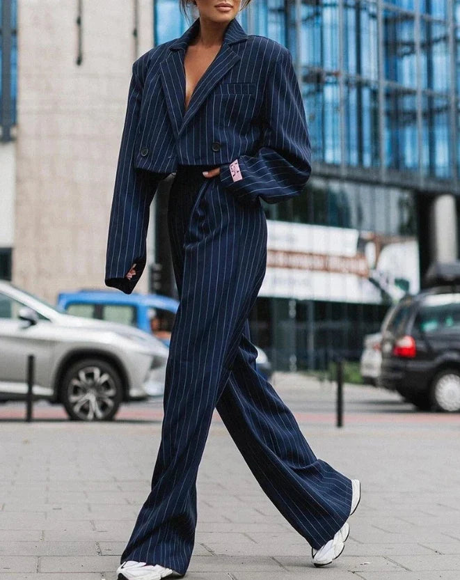 Barbara - the elegant and comfortable suit