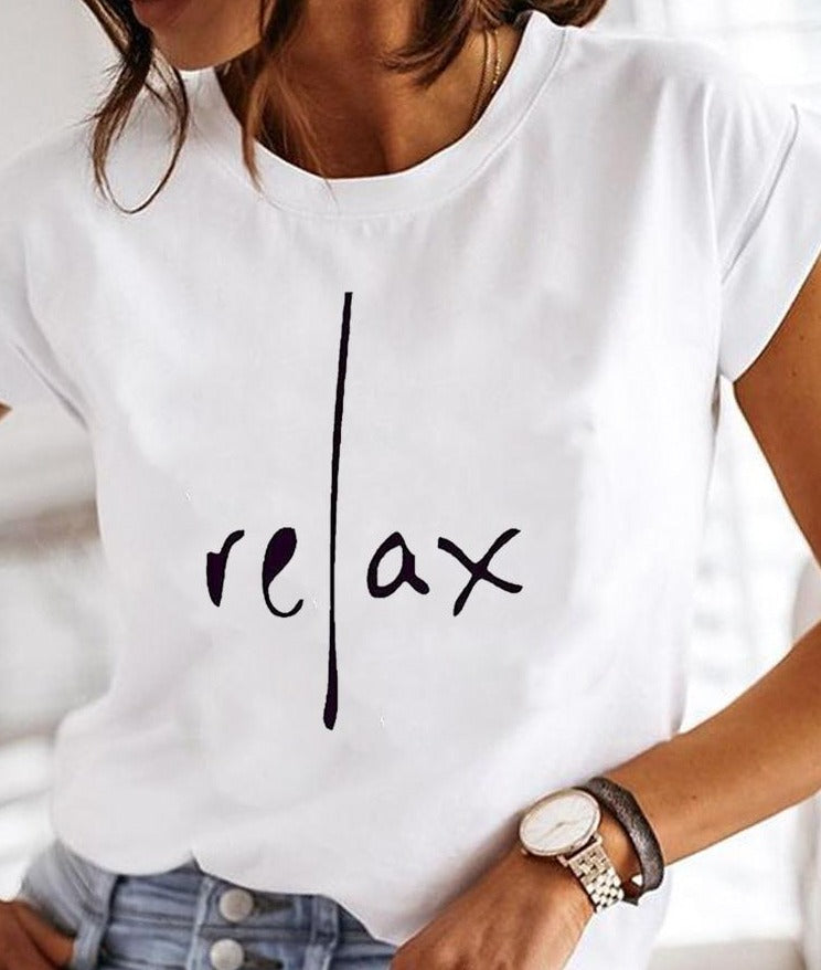 Daisy - Super stylish T-shirt with extravagant summer designs