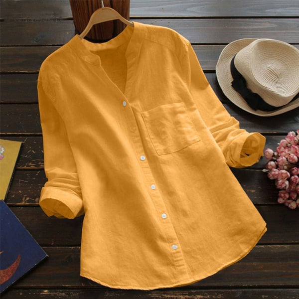 Casual, loose shirt made from linen-cotton