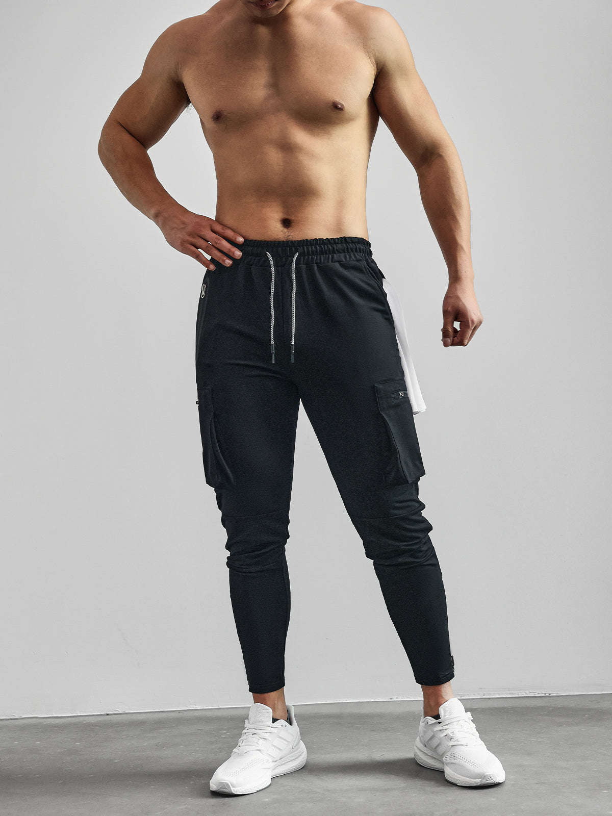 Thore - cargo joggers with pockets